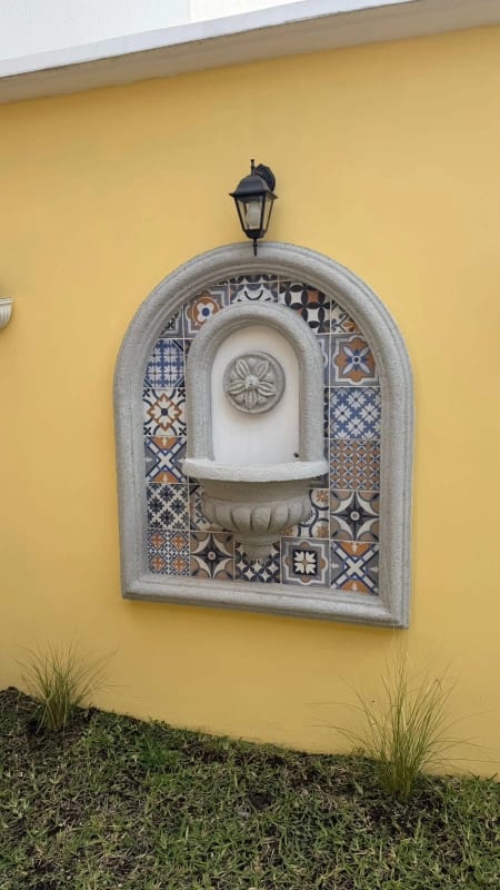 Hermosa Casa Equipada amueblada en Antigua Guatemala Paseo San Lorenzo — Casa en Venta en Ciudad Vieja, Sacatepéquez — foto 9 de 16
