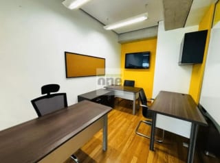 Zona 10 Edificio Platina oficina amueblada de 130 mts — Oficina en Alquiler en Zona 10, Guatemala, Ciudad — miniatura 5 de 10