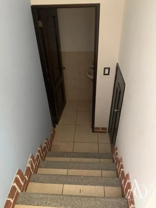 Casa en Venta en Portal de San Isidro 3, zona 16 / EN DIRECTO — Casa en Venta en Portal de San Isidro III, Zona 16, Guatemala, Ciudad — foto 8 de 16