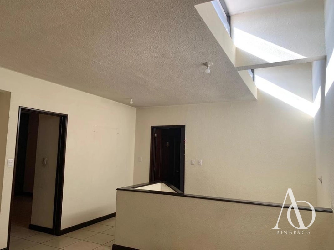 Casa en Venta en Portal de San Isidro 3, zona 16 / EN DIRECTO - 4