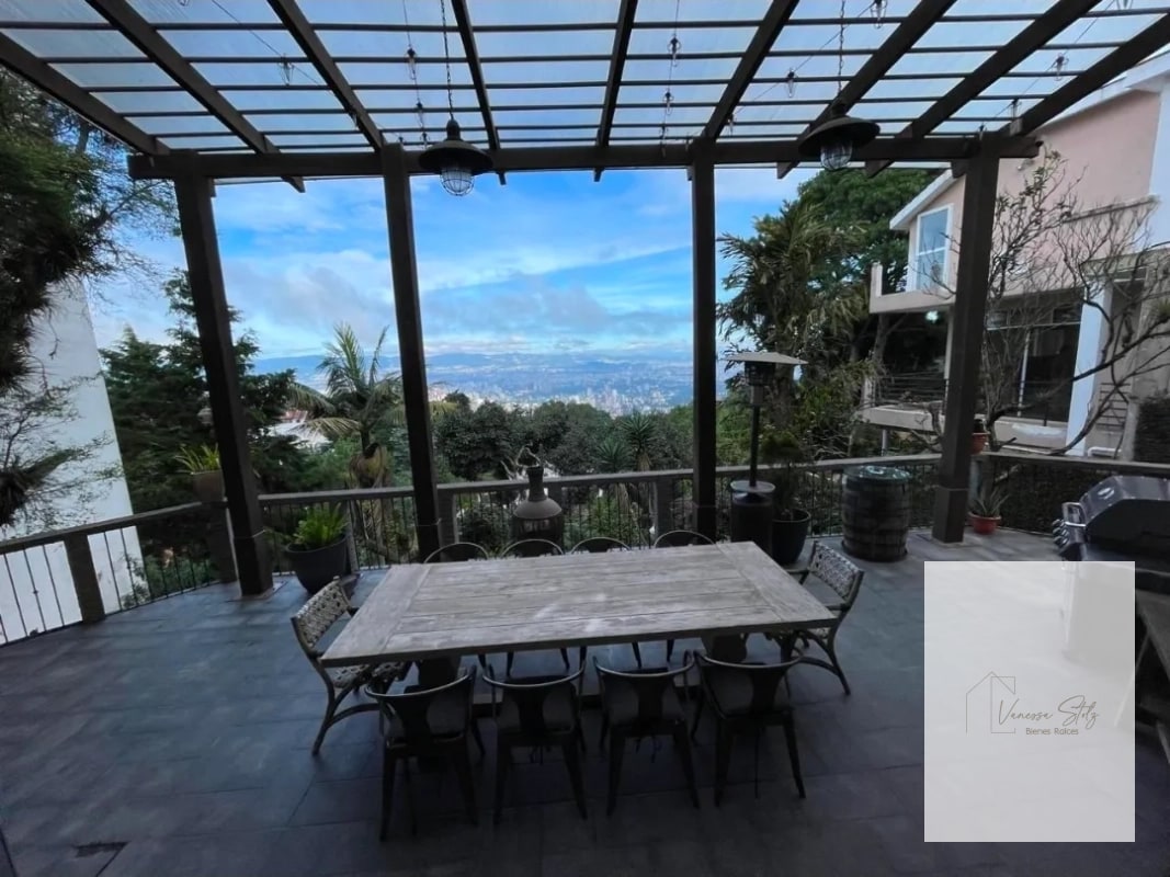 Hermosa casa en venta Montebello 2, Km 10.5 CAES - 13