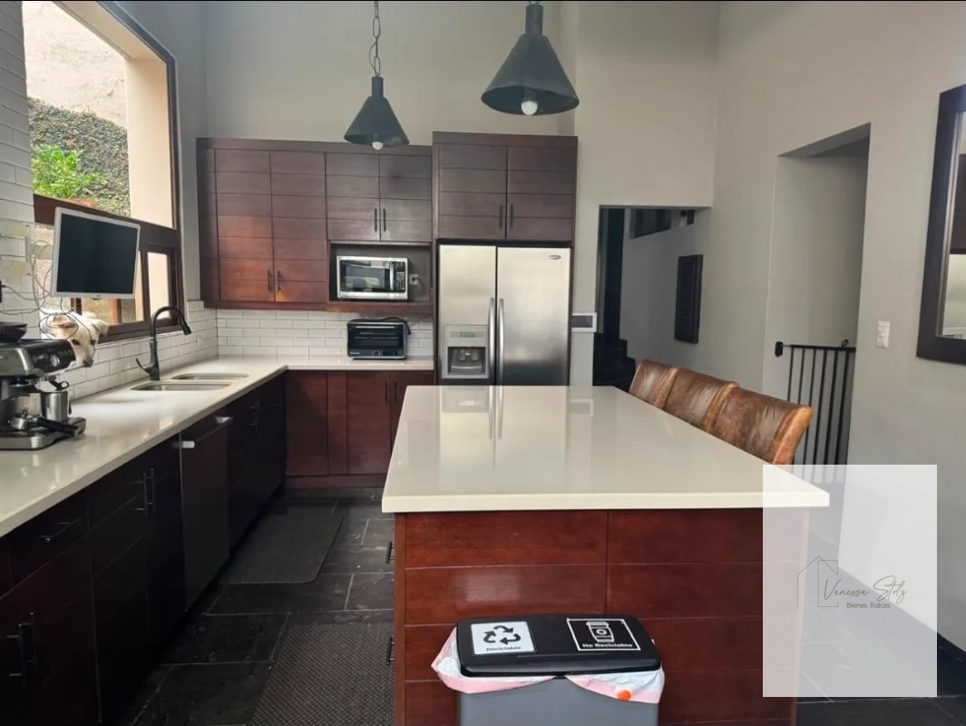 Hermosa casa en venta Montebello 2, Km 10.5 CAES - 4