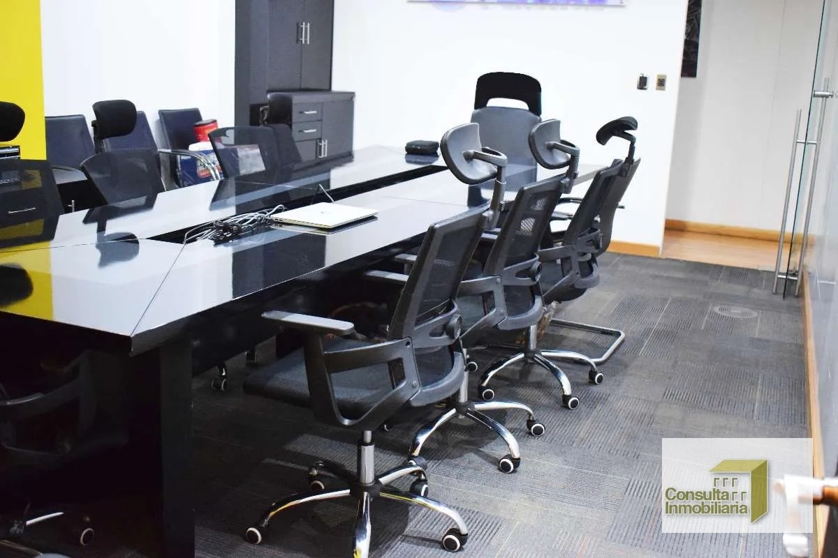 zona 10/ Edificio Platina / 130 m² - 3