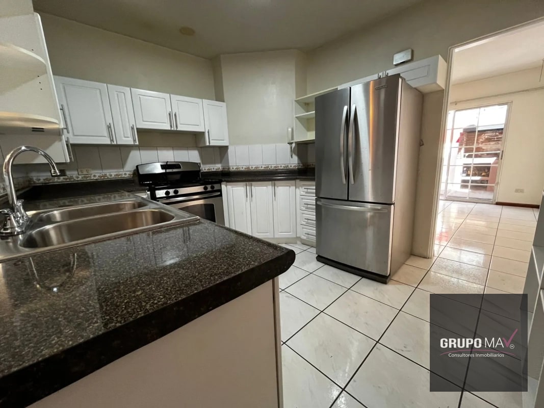 Casa Zona 13 Condominio Monte Azul II - 9