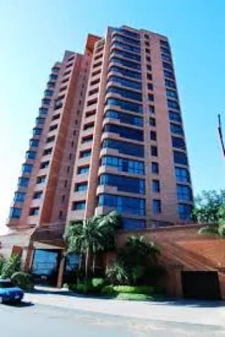 📍 APARTAMENTO EN VENTA – EDIFICIO L´EXCELLENCE | ZONA 14 LAS AMÉRICAS — Apartamento en Venta en L'Excellence, Zona 14, Guatemala, Ciudad — miniatura 1 de 13