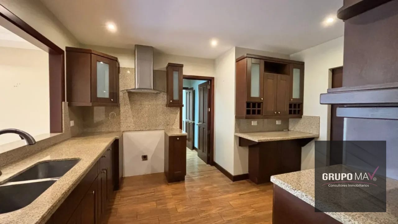 Apartamento Zona 10 Milenia — Apartamento en Alquiler en Milenia, Zona 10, Guatemala, Ciudad — foto 9 de 14