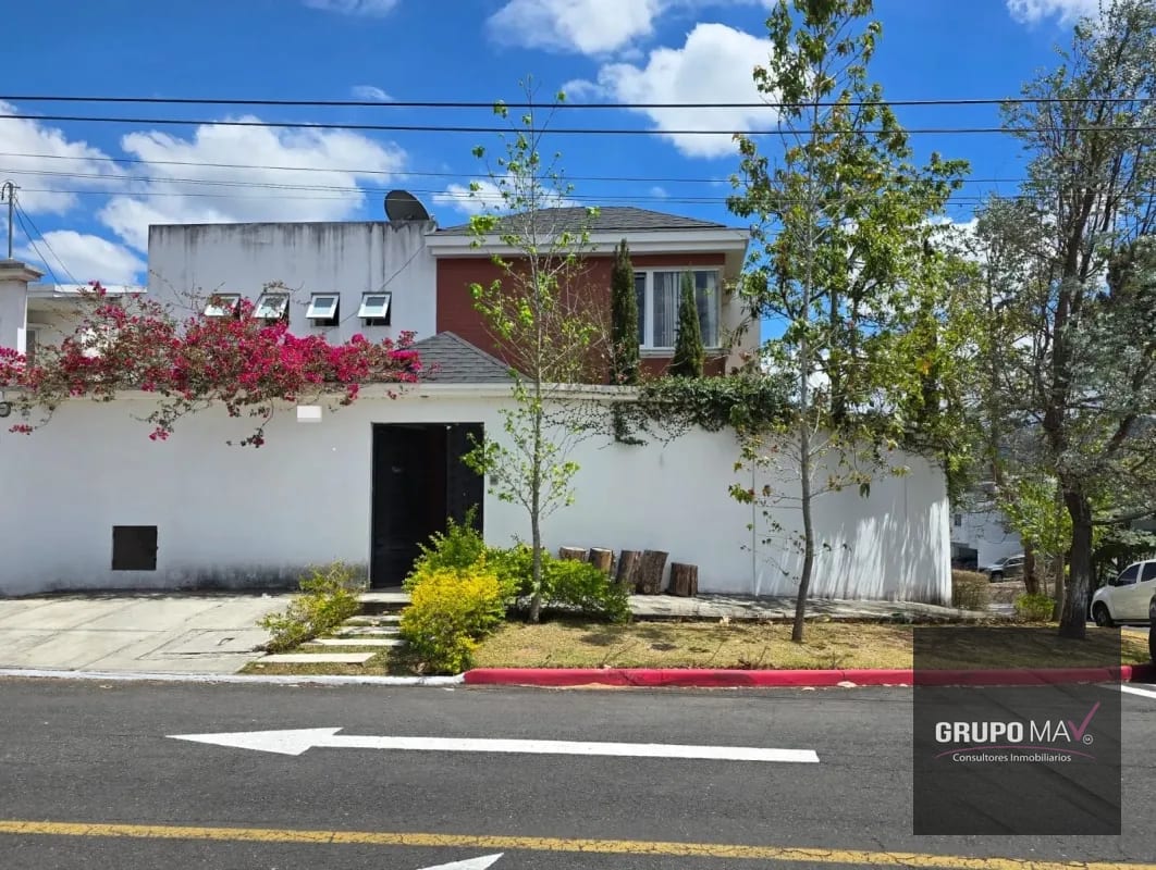 Casa Zona 16 Puerta de Hierro — Casa en Venta en Puerta de Hierro, Zona 16, Guatemala, Ciudad — foto 1 de 14