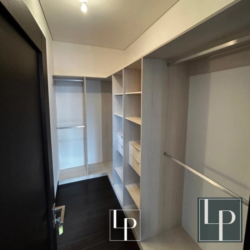 Amplio Apartamento en Venta en Nogales de Cayalá - 2
