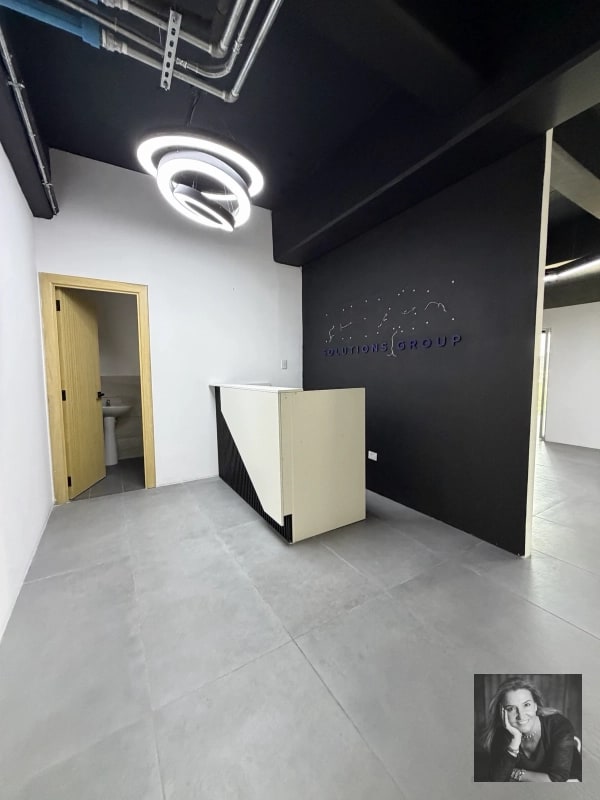 OFICINA EN RENTA – EDIFICIO 01010, ZONA 10 - 8