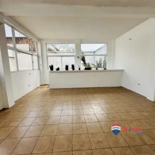 ZONA 1, CASA EN VENTA O RENTA  IDEAL PARA COMERCIAL O RESIDENCIAL — Casa en Venta en Zona 1, Guatemala, Ciudad — miniatura 7 de 10