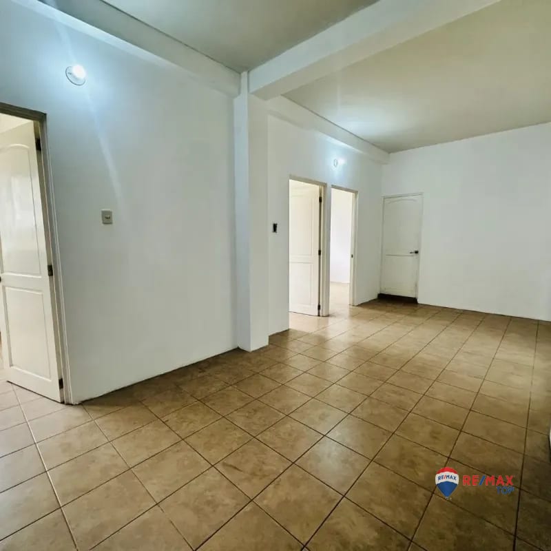 ZONA 1, CASA EN VENTA O RENTA IDEAL PARA COMERCIAL O RESIDENCIAL — Casa en Venta en Zona 1, Guatemala, Ciudad — foto 4 de 10