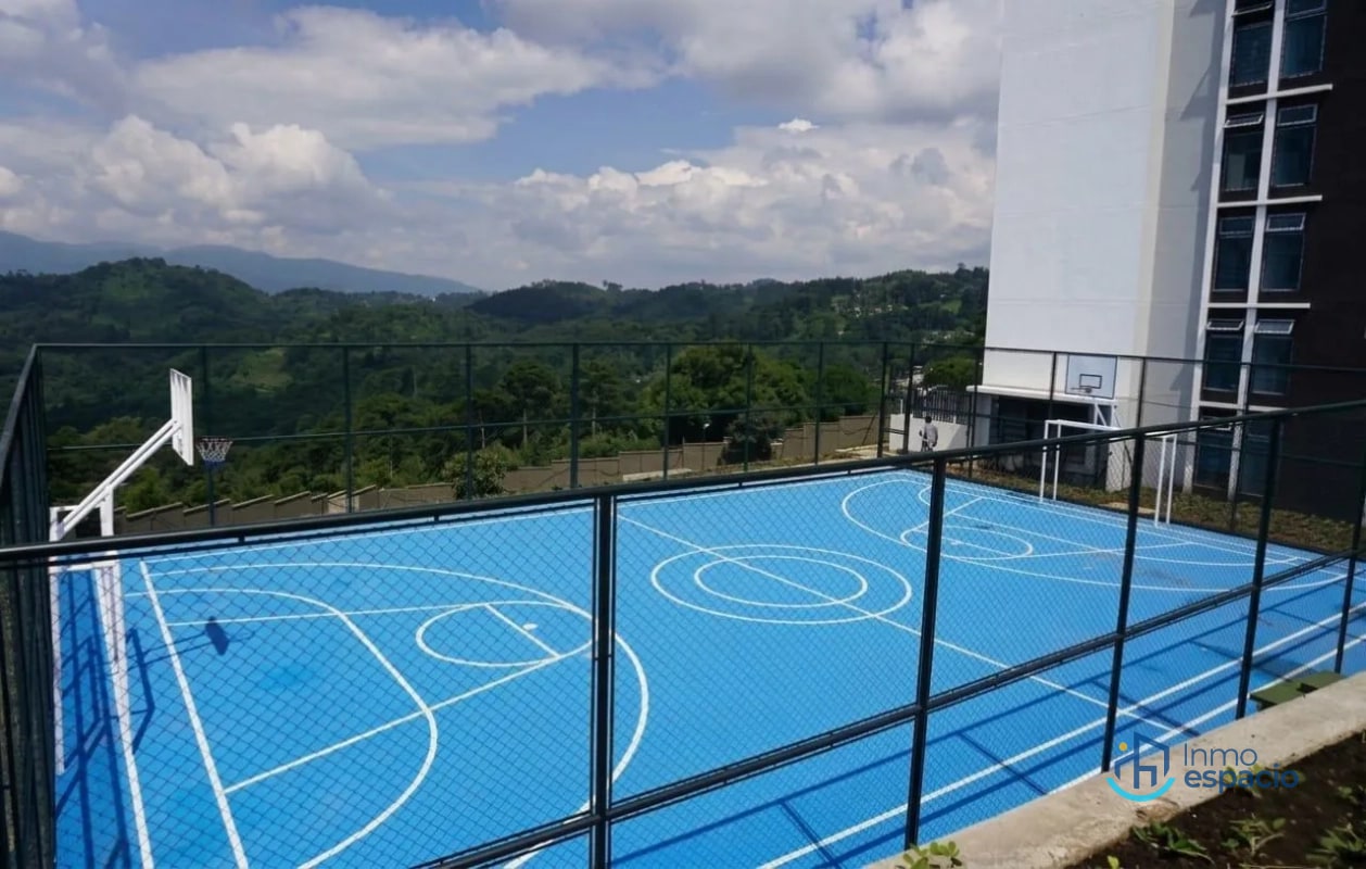Apartamento en alquiler en Edificio Nagano, Zona 16 - 10