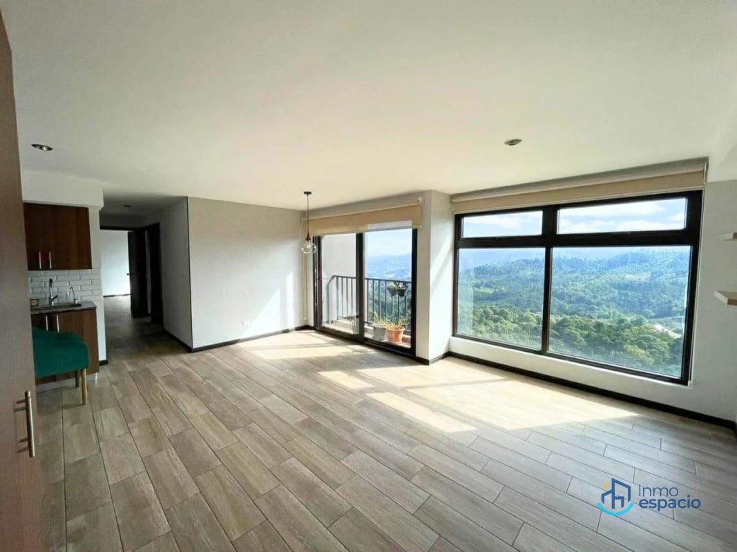 Apartamento en alquiler en Edificio Nagano, Zona 16 - 6