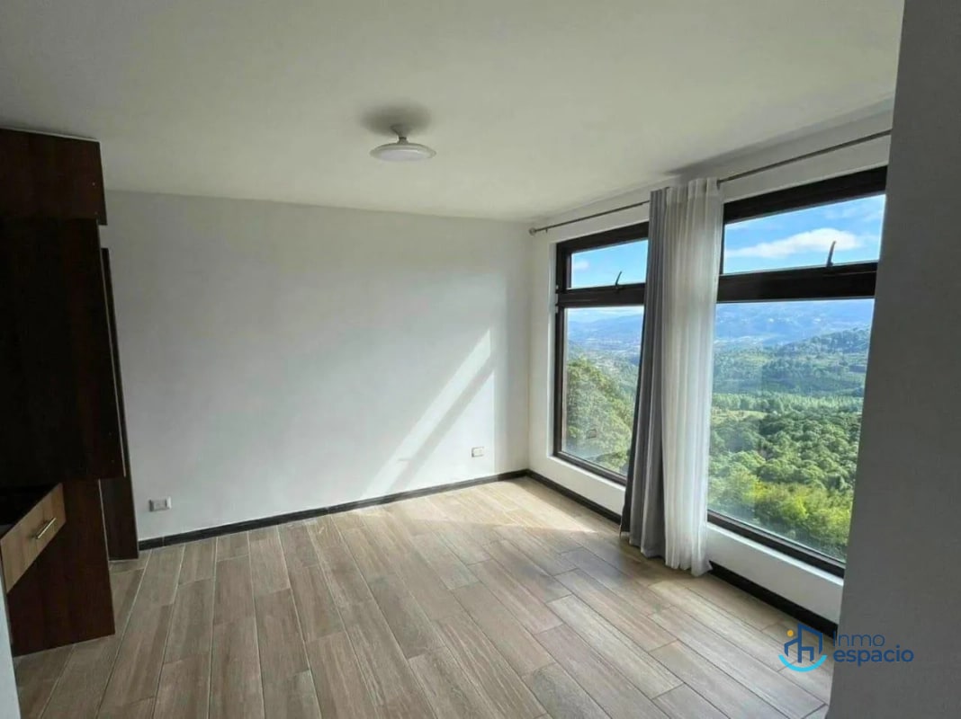 Apartamento en alquiler en Edificio Nagano, Zona 16 - 3