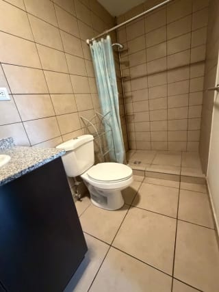 Rento apartamento Torre Barcelona Zona 9 — Apartamento en Alquiler en Torre Barcelona, Zona 9, Guatemala, Ciudad — miniatura 9 de 12