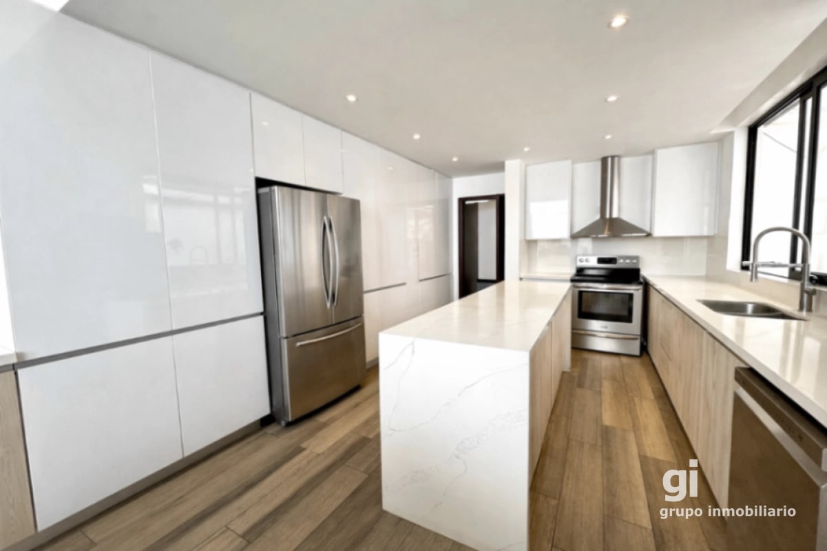 Casa en venta en Santa Rosalía con excelente distribución, jardín y pozo propio - 7