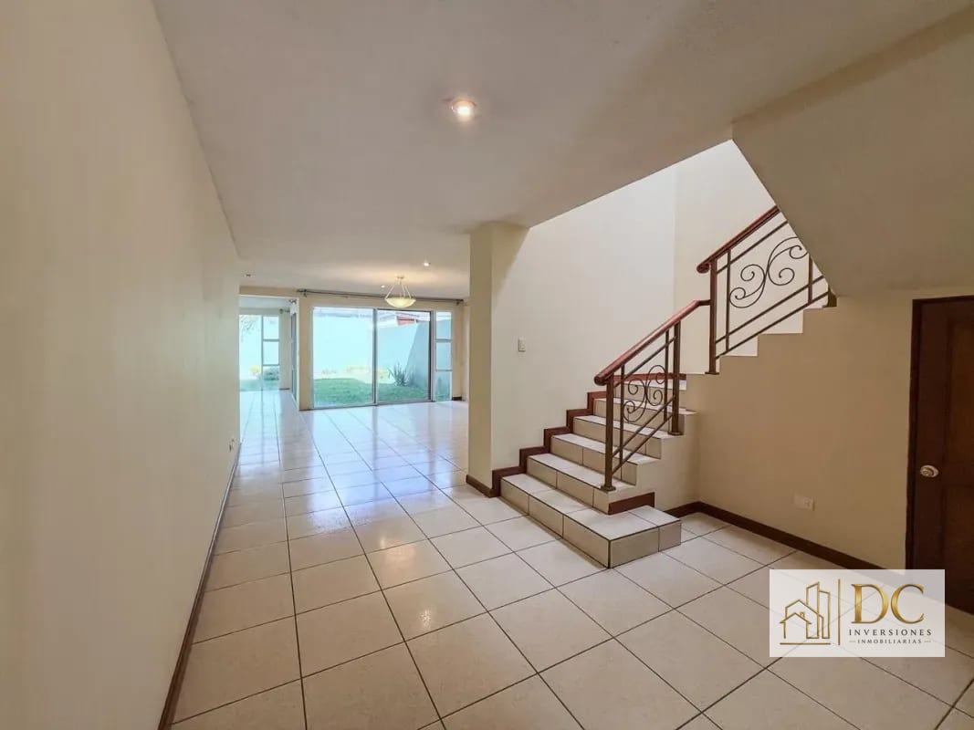 📍 CASA EN VENTA – CAÑADAS DE ELGIN | ZONA 13 — Casa en Venta en cañadas de elgin, Zona 13, Guatemala, Ciudad — foto 2 de 17