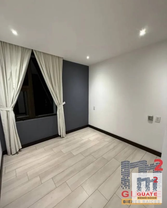 Apartamento en Venta, Zona 15 - 8