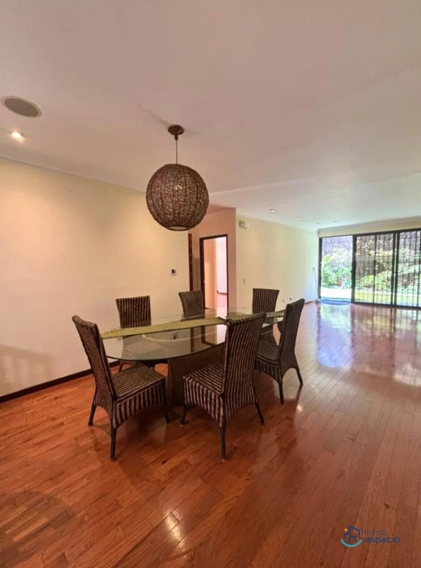 Apartamento en venta o alquiler en Edificio Plenum, 5ta Avenida Zona 14 - 15