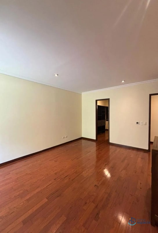 Apartamento en venta o alquiler en Edificio Plenum, 5ta Avenida Zona 14 - 8