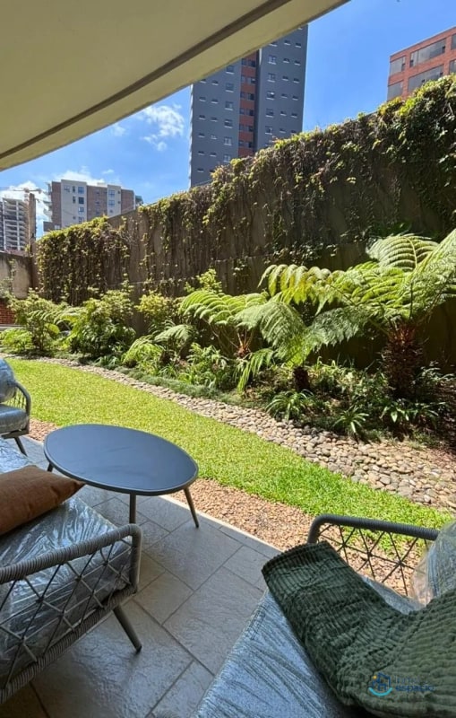 Apartamento en venta o alquiler en Edificio Plenum, 5ta Avenida Zona 14 - 5