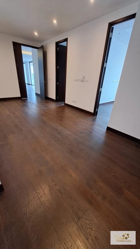APARTAMENTO DE LUJO EN VENTA 📍 Edificio Echo – Zona 14 - 15