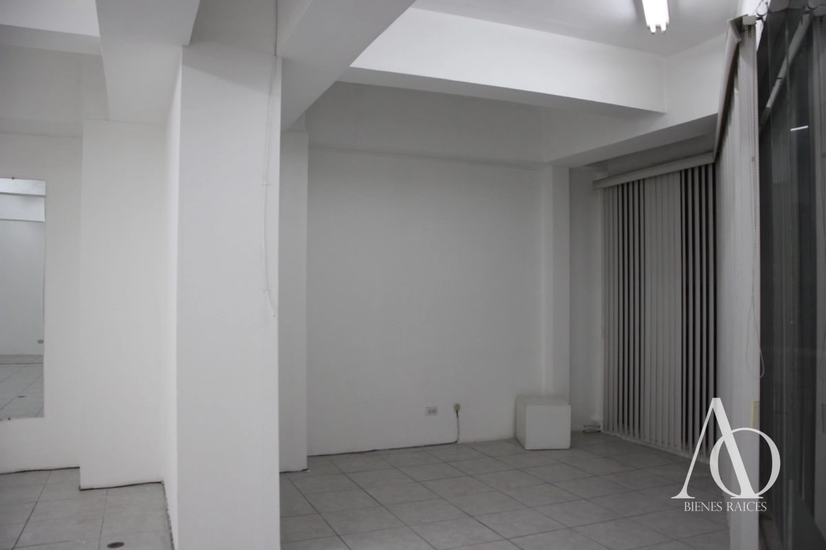 Local en Alquiler Edificio Murano Center, zona 10 N1 / EN DIRECTO - 8