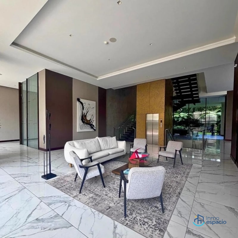 Apartamento en venta o alquiler en Edificio Echo, Zona 14 - 4