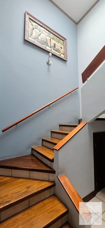 VENTA DE CASA EN ZONA 16 - 6