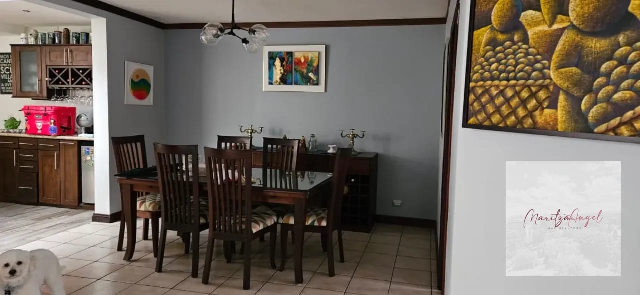 VENTA DE CASA EN ZONA 16 — Casa en Venta en Jardín Rosario de San Isidro, Zona 16, Guatemala, Ciudad — foto 4 de 8