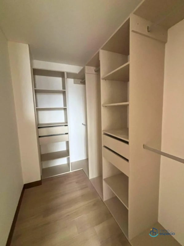 Apartamento en venta en Edificio Ferré Diez, Zona 10 - 9