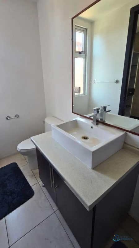 Apartamento en alquiler en Edificio Sublime, Zona 14 - 15