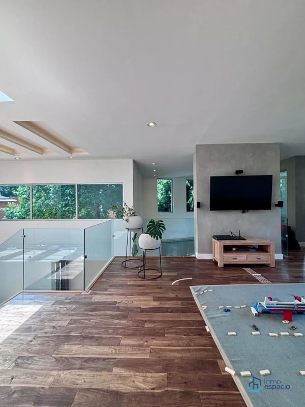 Casa en venta – Condominio Las Luces, Km 13.5 CAES - 13