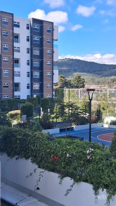 CONDADO NARANJO. Serena. apartamento de 3 habitaciones Q1,400,000 - 1