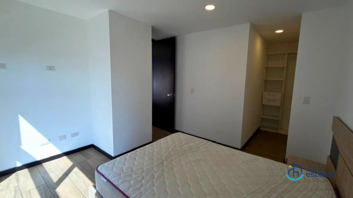 Apartamento amueblado en alquiler – Edificio Cassia, Zona 15 VH1 - 11