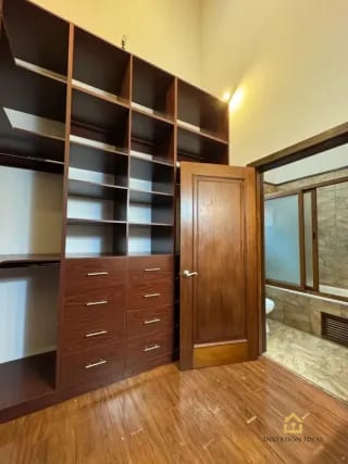 Amplia Casa En Venta $725K Cond. Puerta Grande, Carr.a El Salvador 4 Hab.+Línea Blanca — Casa en Venta en Puerta Grande, Carretera a El Salvador, Guatemala, Ciudad — miniatura 13 de 14