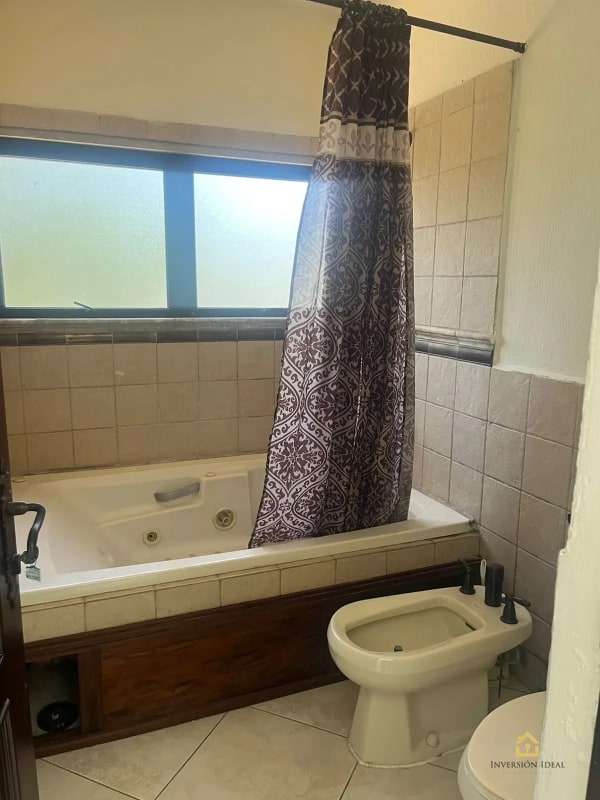 Rento Amplia Casa $1,500 en Kanajuyú 2 | 4 Dormitorios+Jardín y Chimenea Z16 - 6