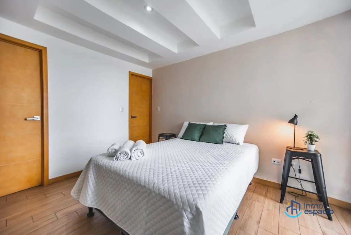 Apartamento amueblado en venta – Edificio CityHaus, Zona 10 - 12