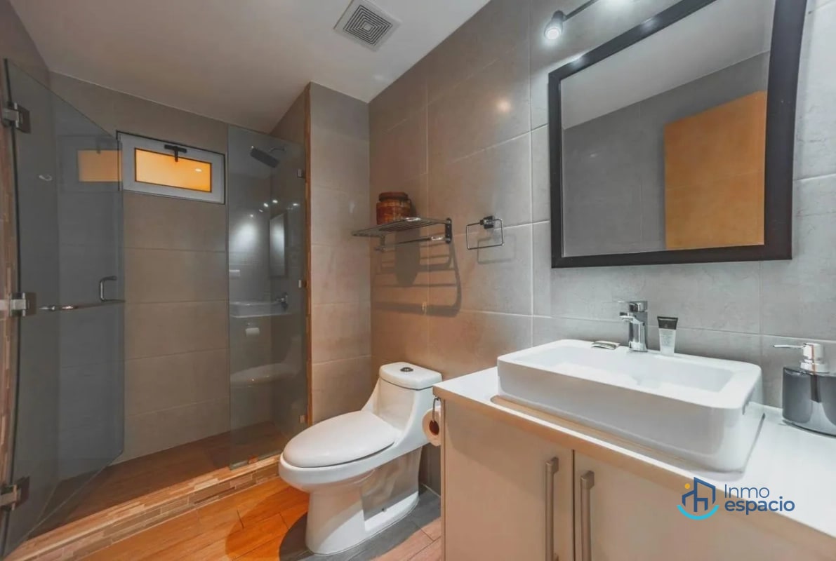 Apartamento amueblado en venta – Edificio CityHaus, Zona 10 - 2