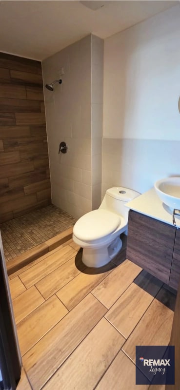 Apartamento Renta | Zona 13 | Torre Pamplona 1 - 10
