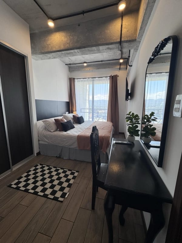 ALQUILER apto AMUEBLADO EN 4 Grados Norte INARA PISO 19o — Apartamento en Alquiler en Inara Cuatro Norte, Zona 4, Guatemala, Ciudad — foto 13 de 17