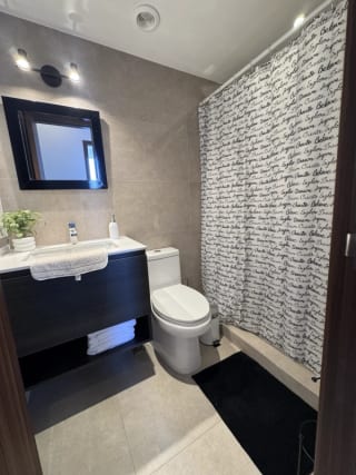 ALQUILER apto AMUEBLADO EN 4 Grados Norte INARA PISO 19o — Apartamento en Alquiler en Inara Cuatro Norte, Zona 4, Guatemala, Ciudad — miniatura 10 de 17