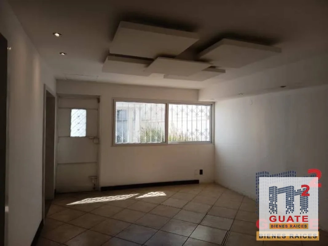 Casa fuera de condominio en Renta, Zona 10 - 2