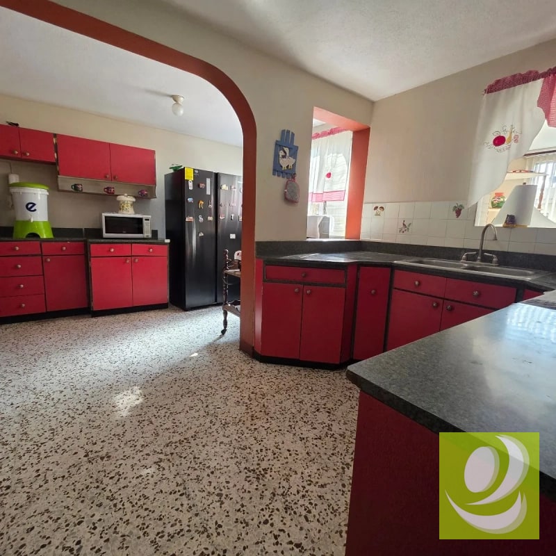 VENDO CASA EN RESIDENCIALES VALLE DEL SOL ZONA 4 MIXCO - 11