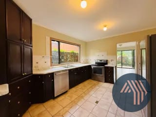 Venta de Hermosa y Amplia Casa - las Rotondas, KM 18.5 CES — Casa en Venta en Carretera a El Salvador, Guatemala, Ciudad — miniatura 11 de 17