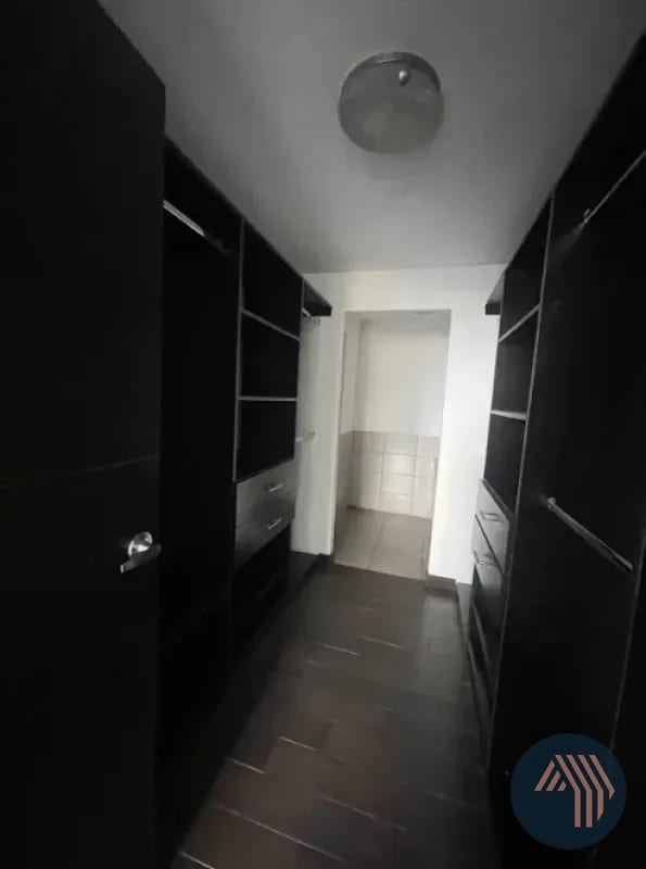 ALQUILER DE CÉNTRICO APARTAMENTO - ATTICA, ZONA 14 — Apartamento en Alquiler en Attica II, Zona 14, Guatemala, Ciudad — foto 2 de 11
