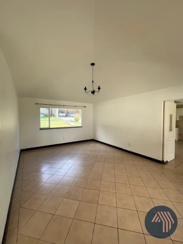 ALQUILER DE AMPLIA CASA - CASA & CAMPO, KM. 23.5 CES - 14