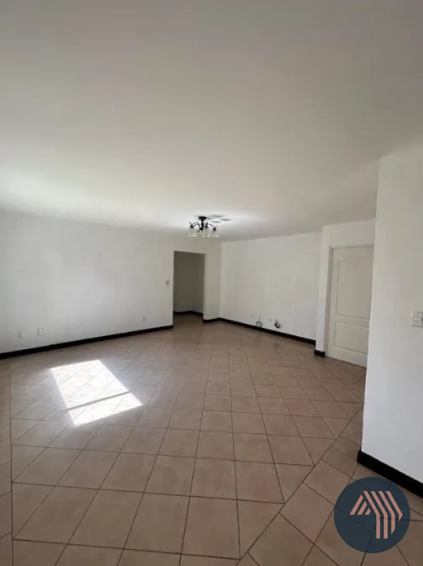 ALQUILER DE AMPLIA CASA - CASA & CAMPO, KM. 23.5 CES - 5
