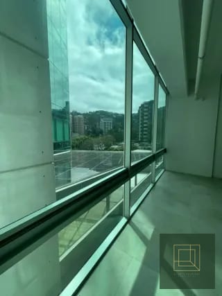 Oficina en renta zona 15 — Oficina en Alquiler en Insigne, Zona 15, Guatemala, Ciudad — miniatura 3 de 4