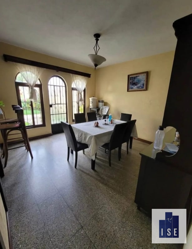 Casa en venta Jardines de Utatlán 2 z.11 - 8